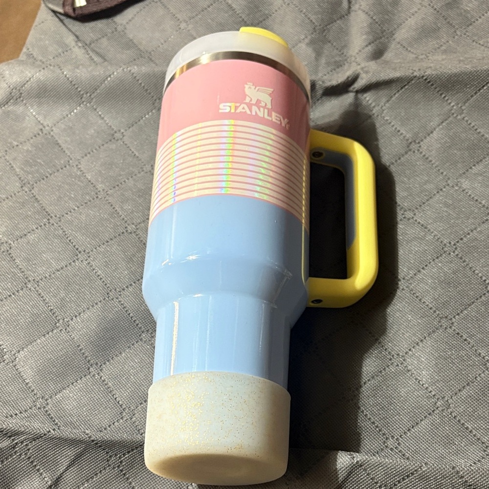Stanley Pastel Thermos with Yellow Handle Easter